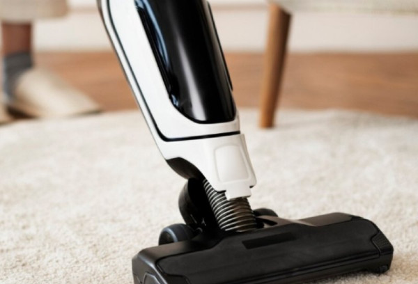 How To Vacuum Wool Carpet: The Ultimate Guide For Beginners